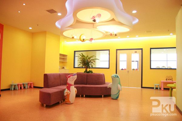 婴幼托管加盟店